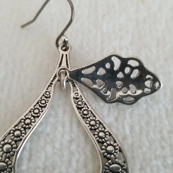 ❣️HP❣️ New Lucky Brand Oblong Earrings - Picture 6 of 6